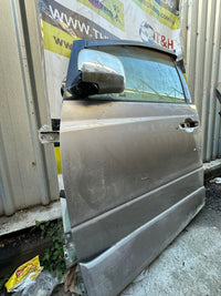 2000 - 2006 Toyota Estima ACR30 Left Front Door