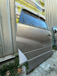 2000 - 2006 Toyota Estima ACR30 Right Rear Door