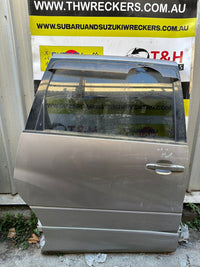 2000 - 2006 Toyota Estima ACR30 Right Rear Door