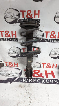 Left Front Strut, 2007, Mitsubishi, 380 | T&H Wreckers