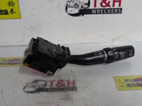 2004 2004 Toyota Land Cruiser J100 Wiper Switch