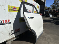 2016 2016 Kia Sorento UM C5W7J561F Right Rear Door