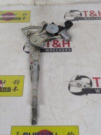 2005 - 2011 Toyota Yaris P90 Right Front Window Regulator/Motor