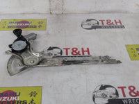 2005 - 2011 Toyota Yaris P90 Right Front Window Regulator/Motor