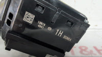 2020 2020 Mazda Mazda3 IV BP JM0BP2S7A01119668 Wiper Switch