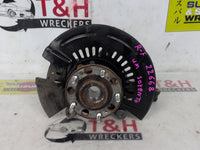 2016 2016 Kia Sorento UM C5W7J561F Right Front Hub Assembly