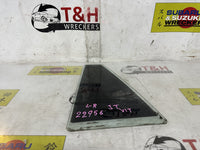 2013 2013 Suzuki Grand Vitara JT JB424W Left Rear Quarter Door Glass