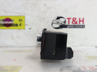 2010 - 2017 Volkswagen Polo 6R Heater/AC Controls | Digital Climate Type