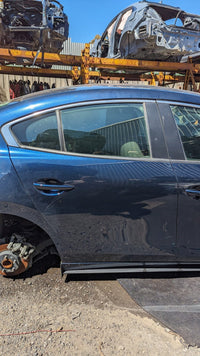 2019 2019 Mazda Mazda3 BP Right Rear Door Glass