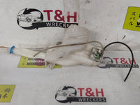 2007 - 2014 Suzuki SX4 Washer Bottle