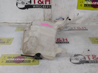 Sep 2014 to Jun 2020- Ford Mondeo MD- Washer Bottle- Non H/Lamp Washers Type | T&H Wreckers