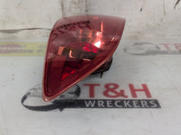 2003 - 2006 Mazda Mazda3 BK 2.0L Left Taillight