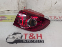 2005 - 2007 DY Right Tail light