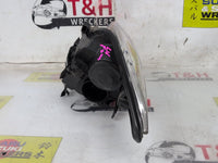 2008 - 2011 Ford Focus LV Left Headlight