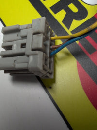 Nov 2000 to Dec 2005- Honda Civic 7th Gen Hatchback- Right Door Mirror- 3 Wire | T&H Wreckers