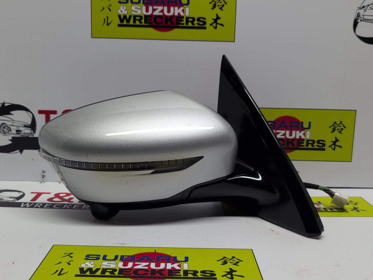 2016 - 2021 Nissan Pathfinder R52 ST-L Right Door Mirror | Heated Type, Non-Memory Type