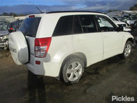 2005 - 2018 Suzuki Grand Vitara II JT Courtesy Light