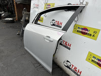 2013 Left Front Door, 2013, Opel, Astra