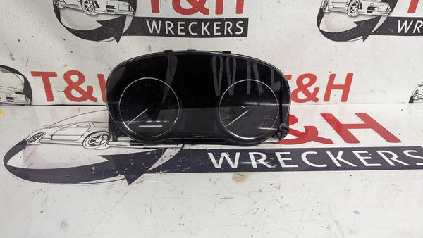 2015 Mitsubishi Outlander III ZK JMFXTGF8WGZ001086 - Instrument Cluster