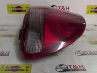 Oct 1999 to Sep 2002 - Toyota Echo NCP10R Hatchback - Left Taillight - Lens# 52-004