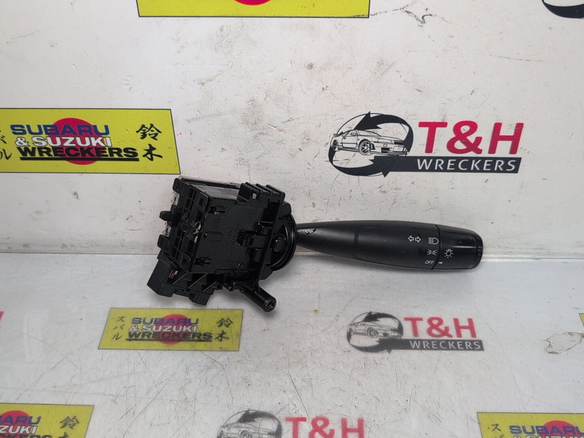 2015-2017 Suzuki Celerio LF AVK310 - Indicator Stalk