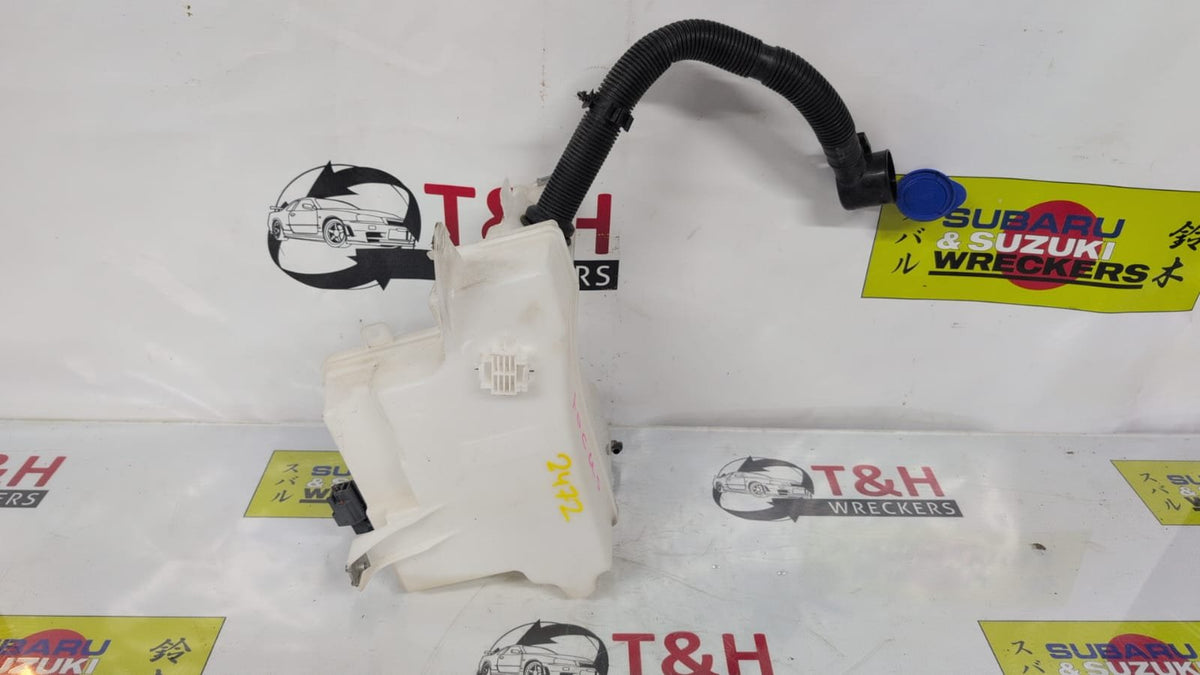 - Washer Bottle, 2018, Ford, Focus, IV SA