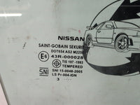 2013 - 2017 Nissan Altima L33 Right Front Door Glass