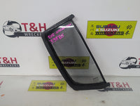 Sep 2005 to Aug 2015 - Nissan Navara D40 - Right Rear Quarter Door Glass