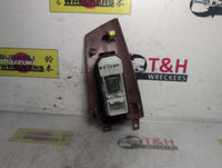 Toyota Corolla ZZE122 2001-2007 RH Rear Power Window Switch Auto Type