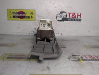 Toyota Yaris NCP90 2005-2011 - RH Front Power Window Switch - 2 Switch Type