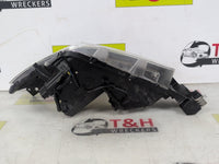 May 2016 to Feb 2019 - Mazda Mazda3 BN - Right Headlight - Halogen Type