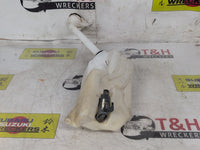 2013 2013 Nissan Dualis J10 Washer Bottle