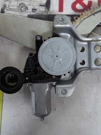 2010 2010 Suzuki Kizashi FR Right Rear Window Regulator/Motor