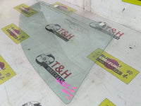 2006 - 2012 Mitsubishi Outlander Right Front Door Glass