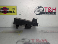 Oct 1995 to Oct 2000 - Honda Civic EK Hatchback - Right Front Window Switch