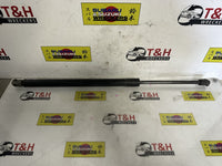 2016 2016 Kia Sorento UM C5W7J561F Left Tailgate Strut