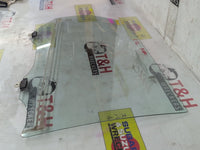 2015 2015 Nissan Pulsar C12 Right Rear Door Glass