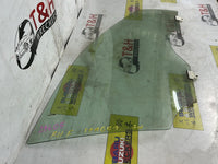 2001 - 2007 Nissan Stagea M35 Right Front Door Glass