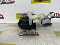2006 - 2011 Volkswagen Jetta Washer Bottle | Single Washer Pump Type