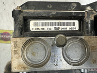 2007 - 2014 Nissan Dualis J10 ST FWD ABS Pump/Modulator