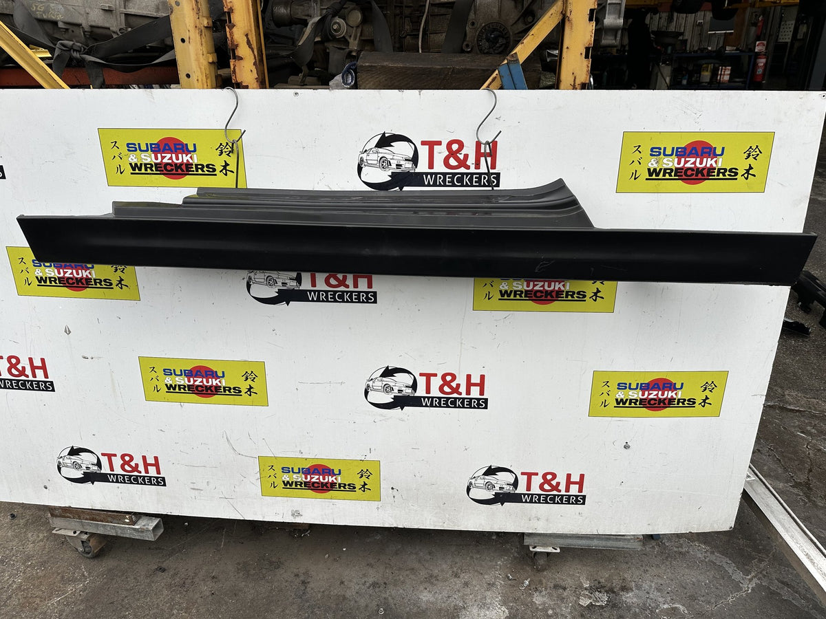 2014-2024 MINI Cooper F56 Hatchback FWD Left Side Skirt