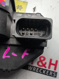 2013 2013 Opel Astra Left Front Lock Actuator