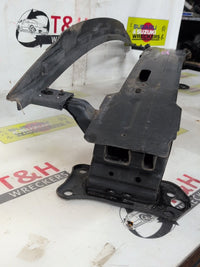 2016 2016 Kia Sorento UM C5W7J561F Front Bumper Bar Reinforcement
