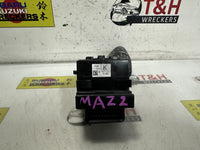 2014 - 2026 Mazda Mazda2 DJ DL Wiper Switch