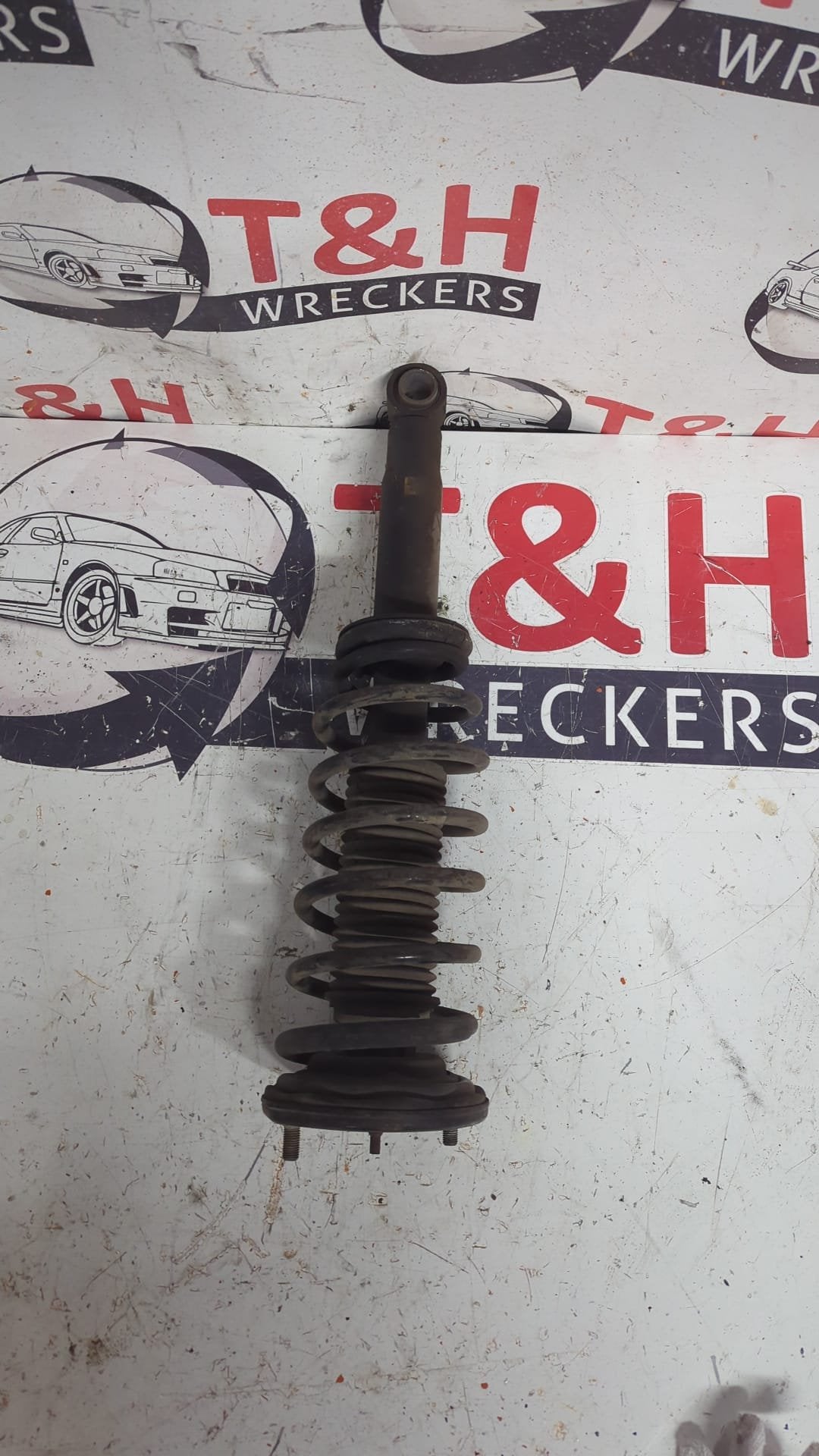 Nissan Skyline R32 - Left Front Strut