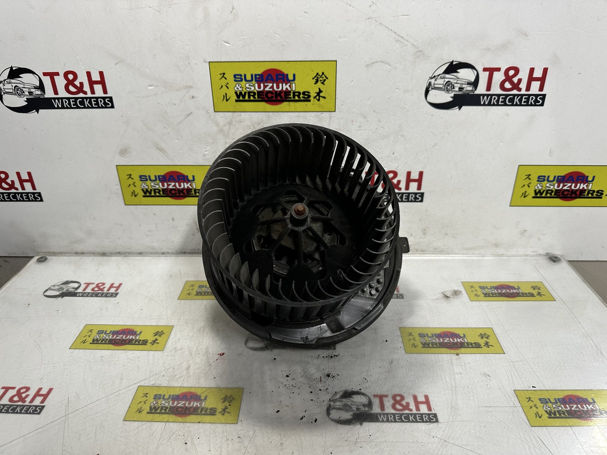 2012-2017 Volkswagen CC B7 Sedan FWD Heater Fan Motor
