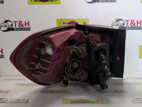 2015 - 2017 Kia Sorento UM Right Taillight | Body Mounted, Non Led Type