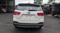 2016 2016 Kia Sorento UM C5W7J561F Radiator