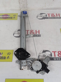 2013 - 2018 Subaru Forester SJ Right Front Window Regulator/Motor
