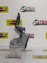 Right Bonnet Hinge, Toyota, RAV4, A40 | T&H Wreckers